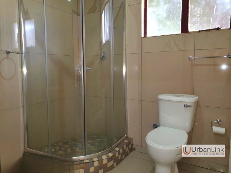 6 Bedroom Property for Sale in Safari Gardens North West